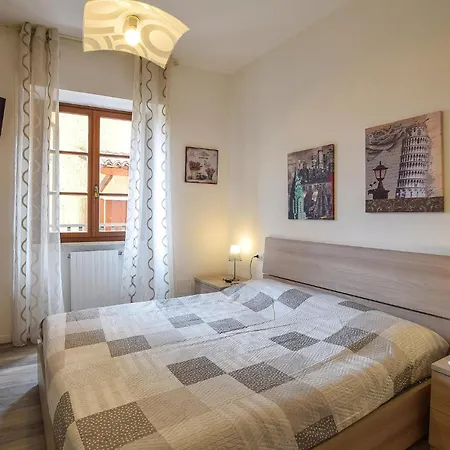 Appartamento Awesome In Manerba del Garda